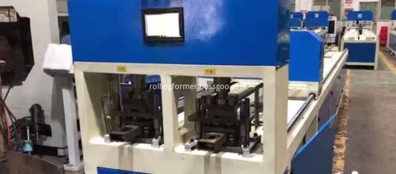 Double station holes profile channel punching machine: two punch stations