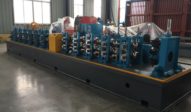 Economic slow speed TIG steel pipe welding machine: roll forming line in the workshop