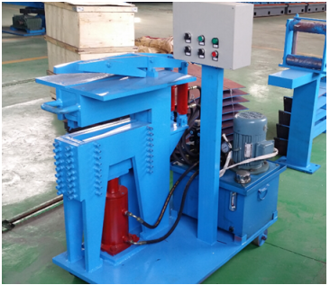 Steel pipe roll forming machine: strip accumulator unit with control box