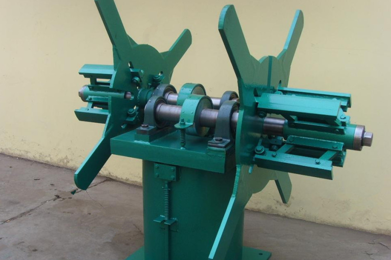 HG76 carbon steel tube mill: double-arbor uncoiler