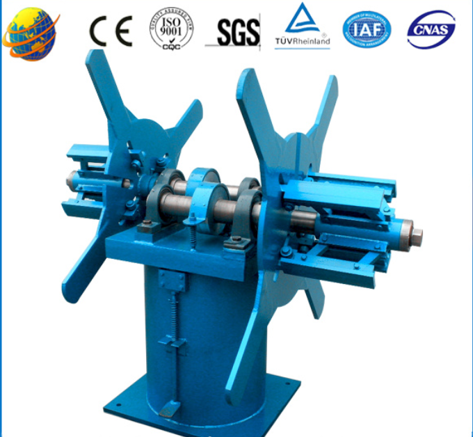 Double-head decoiler for the welded square pipe line