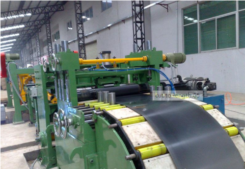 1600mm 6mm cut to length line: coil and strip on the line in the workshop