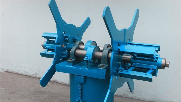 Double head uncoiler ERW pipe mill